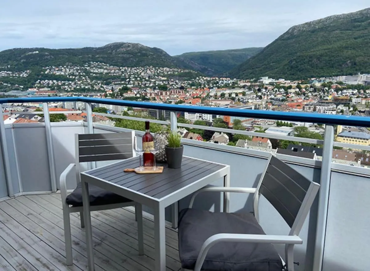 2 Bedroom Apartment With Free Parking Lot Bergen
